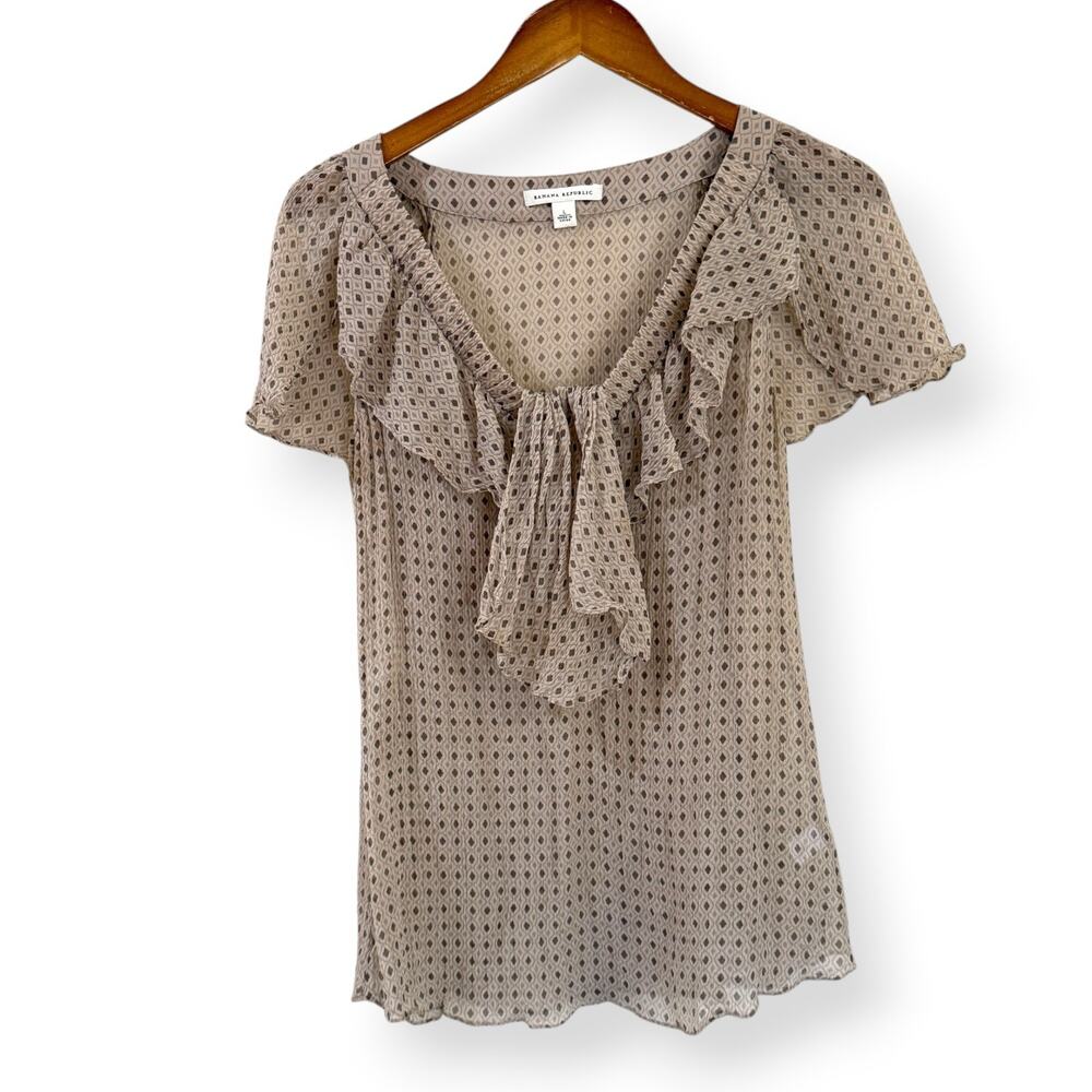 Banana Republic 100% Silk Ruffle Blouse L Sheer Beige Brown Flutter Sleeve